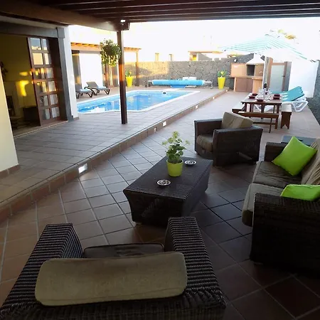 La Isabella Playa Blanca (Lanzarote)